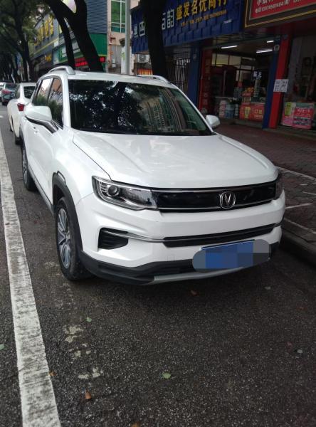 个人一手私家车 公里数:3.6万 车况原版 无事故 无泡水 有喜欢的可以私聊。…