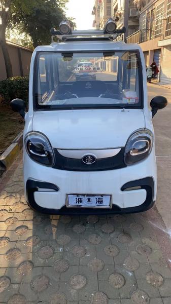 85成新淮海四轮电动车，刚换的新电瓶，有需要电话联系199****2640…
